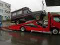 Toyota Landcruiser im Hafen von Osaka (Japan)