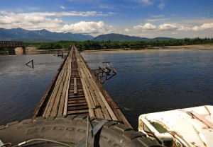 auf der Vitim Brücke (Russland)